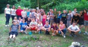 Дружење дјеце из цијеле БиХ у интеркултуралном кампу Стргачина