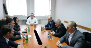 Одржан радни састанак са министром Кошарцем   